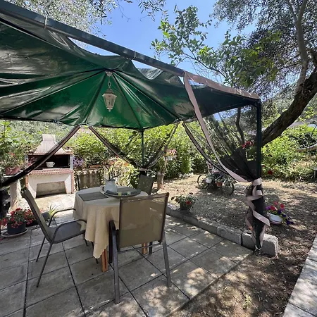 Ilias בית נופש Paramonas (Corfu)