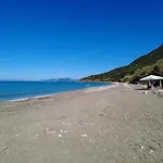 度假居 Ilias 帕拉蒙纳斯