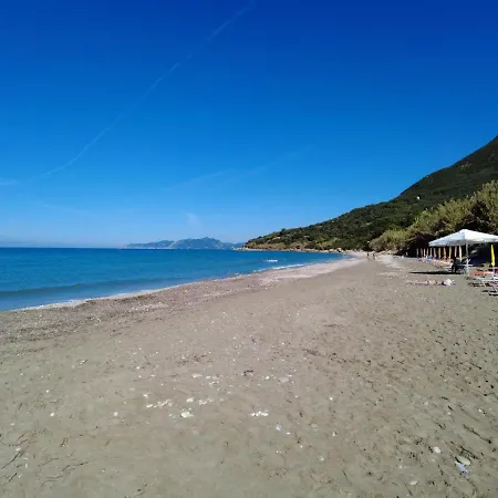 בית נופש Ilias Paramonas (Corfu)