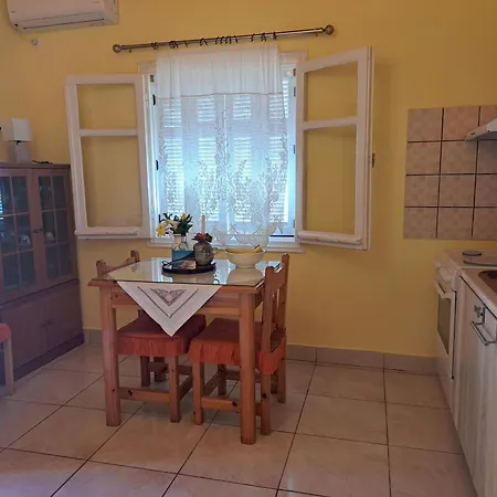 Ilias * Παραμόνας