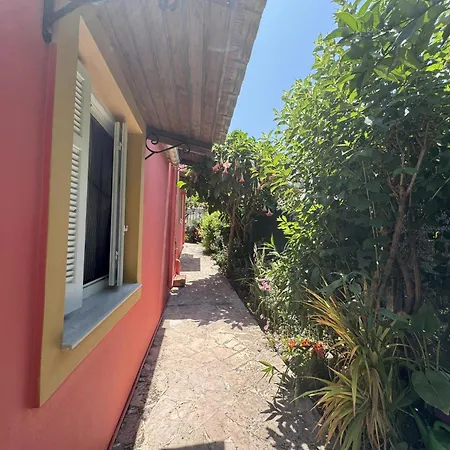 בית נופש Ilias Paramonas (Corfu)